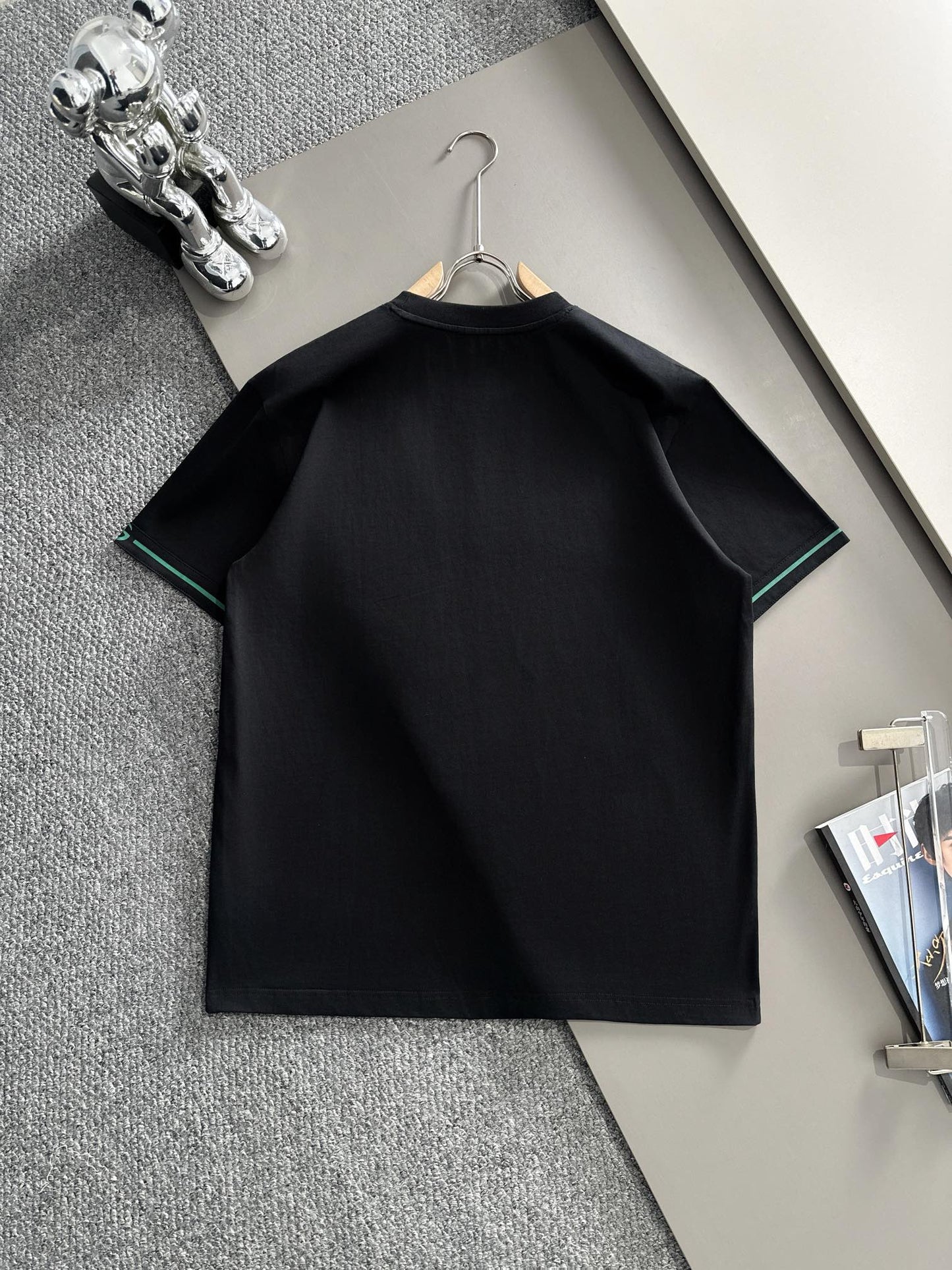 250614 New high-quality embroidered patchwork T-shirt
