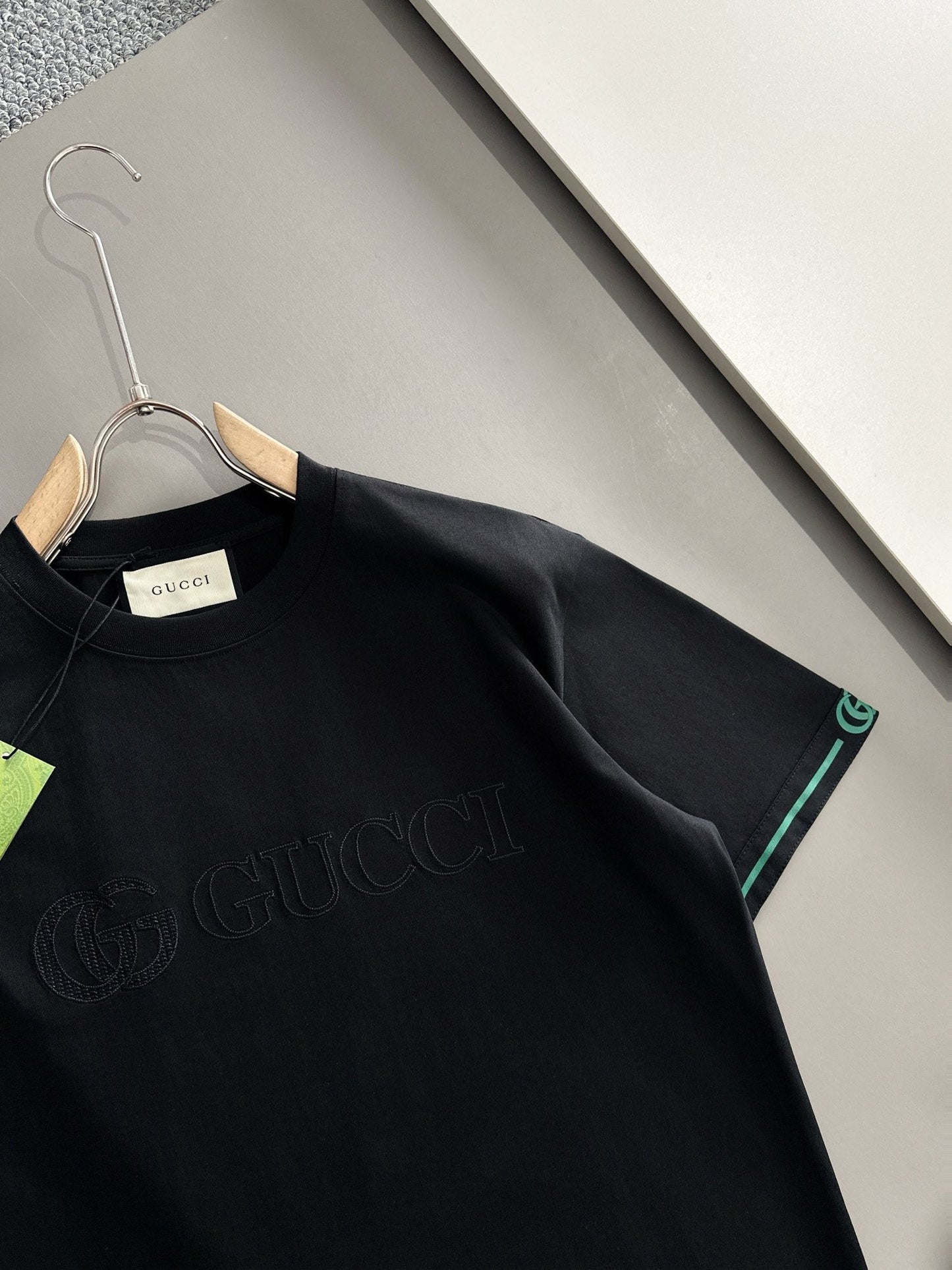 250614 New high-quality embroidered patchwork T-shirt