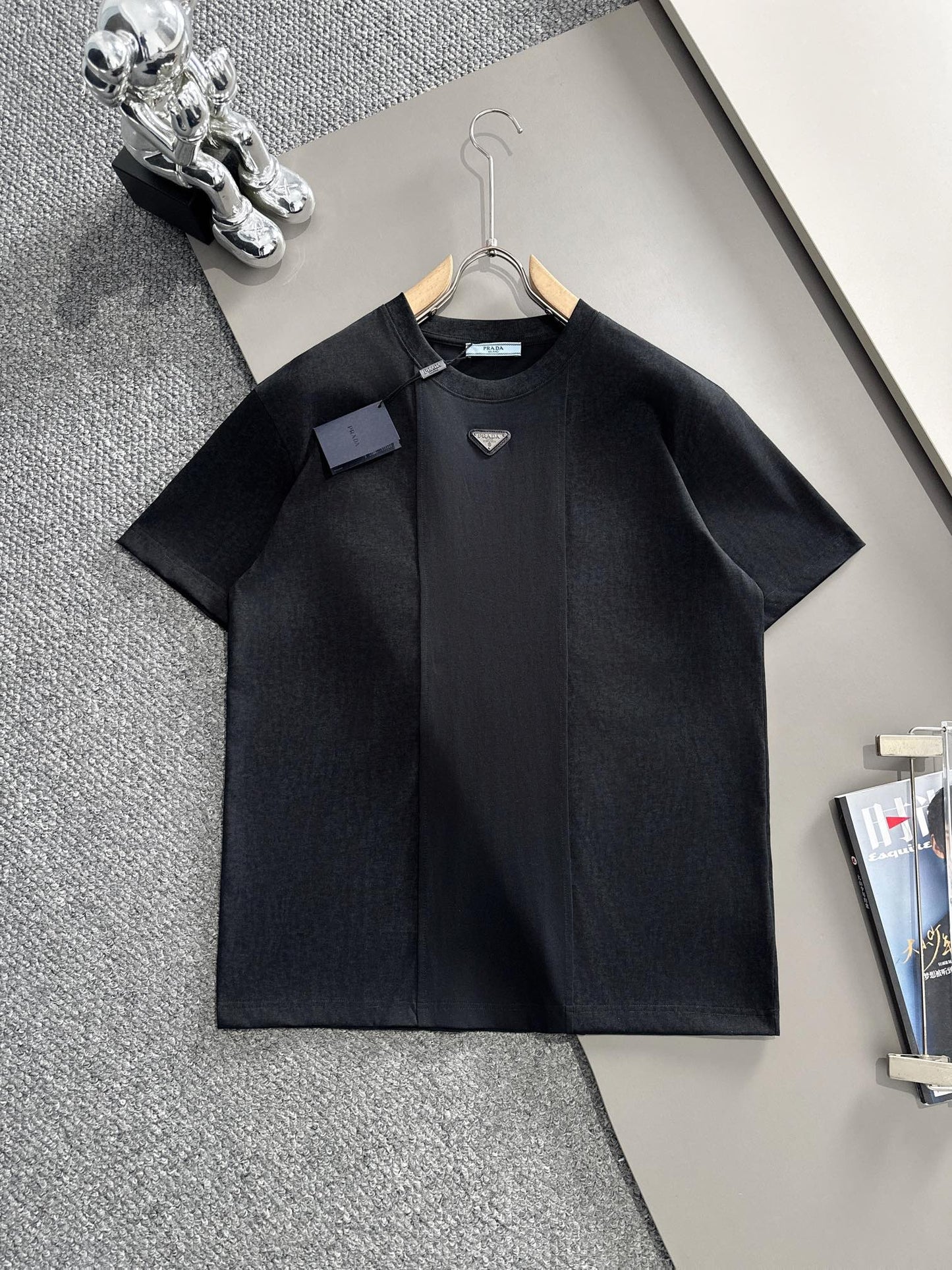 250614 New high-quality embroidered patchwork T-shirt
