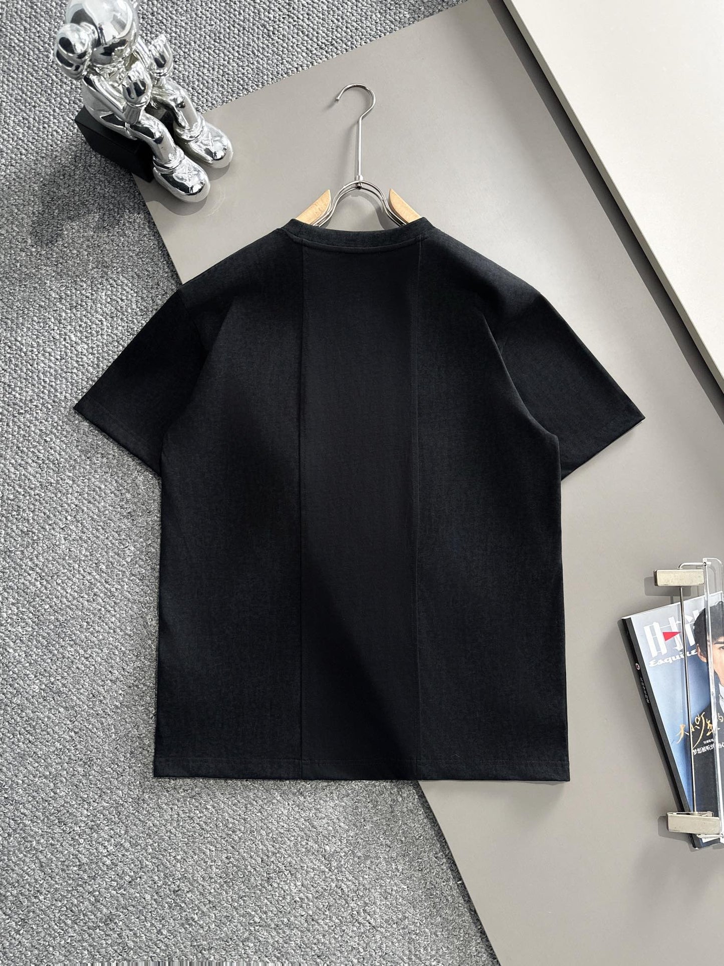250614 New high-quality embroidered patchwork T-shirt