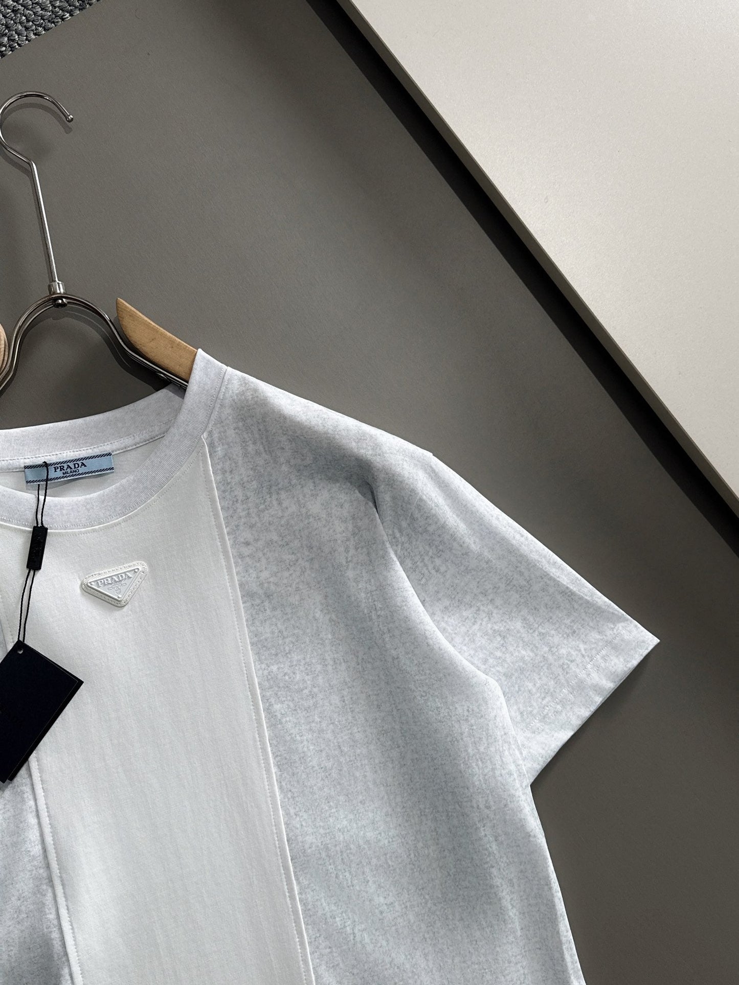 250614 New high-quality embroidered patchwork T-shirt