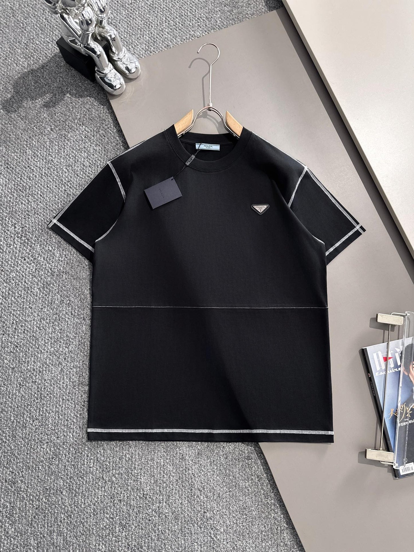 250614 New high-quality embroidered patchwork T-shirt