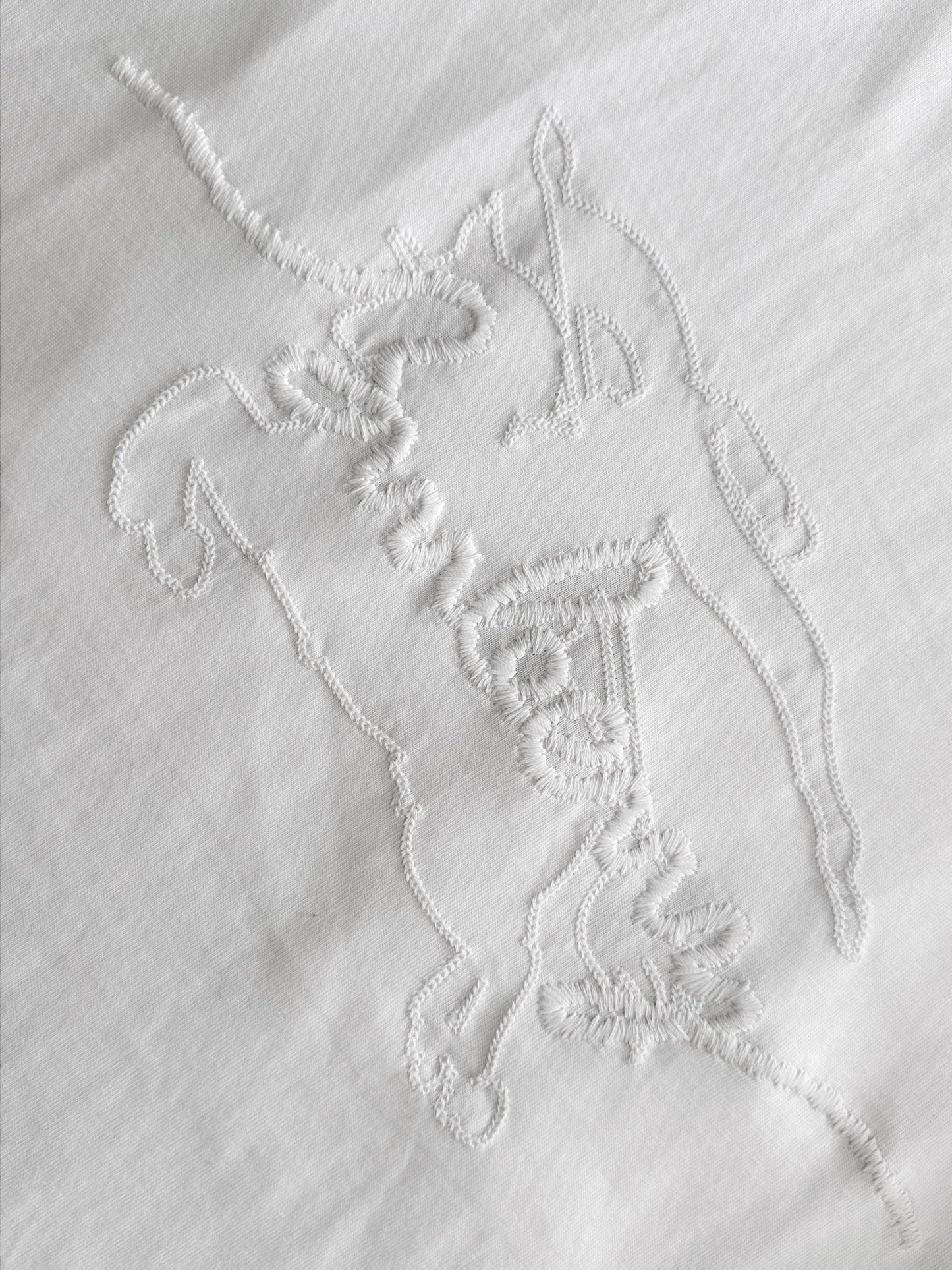 250614New high-quality embroidered patchwork T-shirt