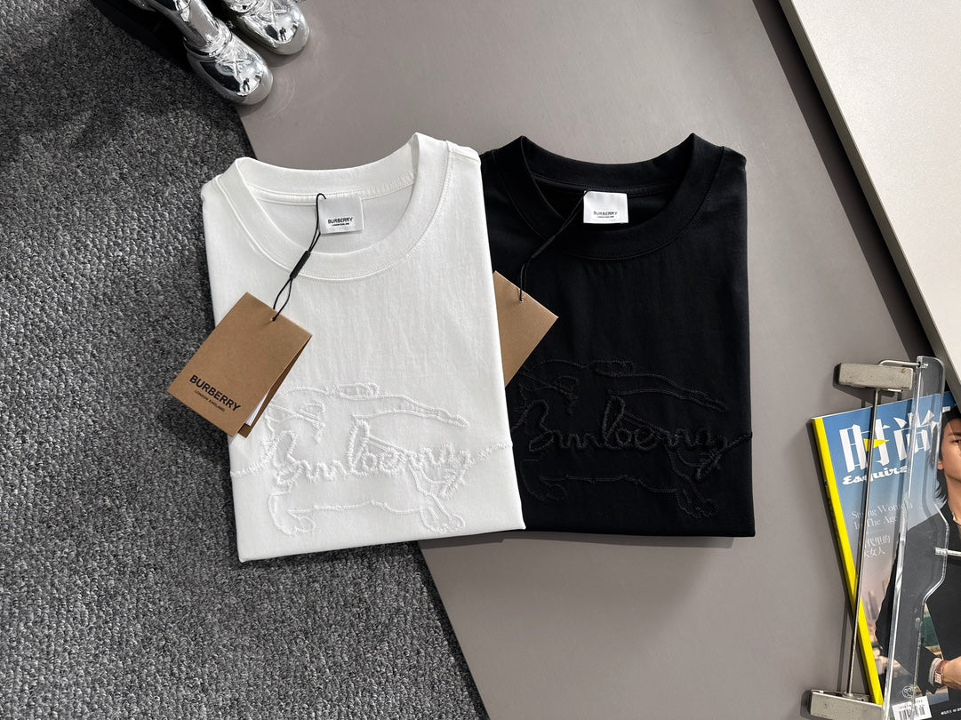 250614New high-quality embroidered patchwork T-shirt