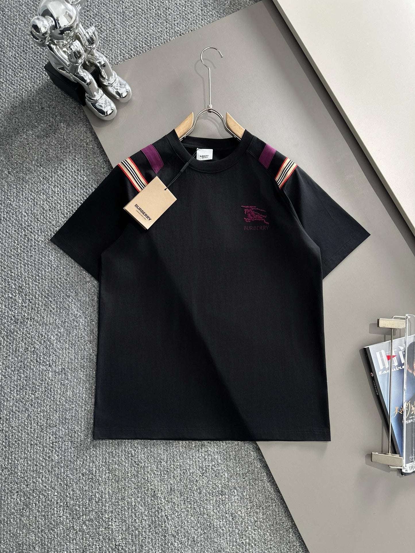 250614 New high-quality embroidered patchwork T-shirt