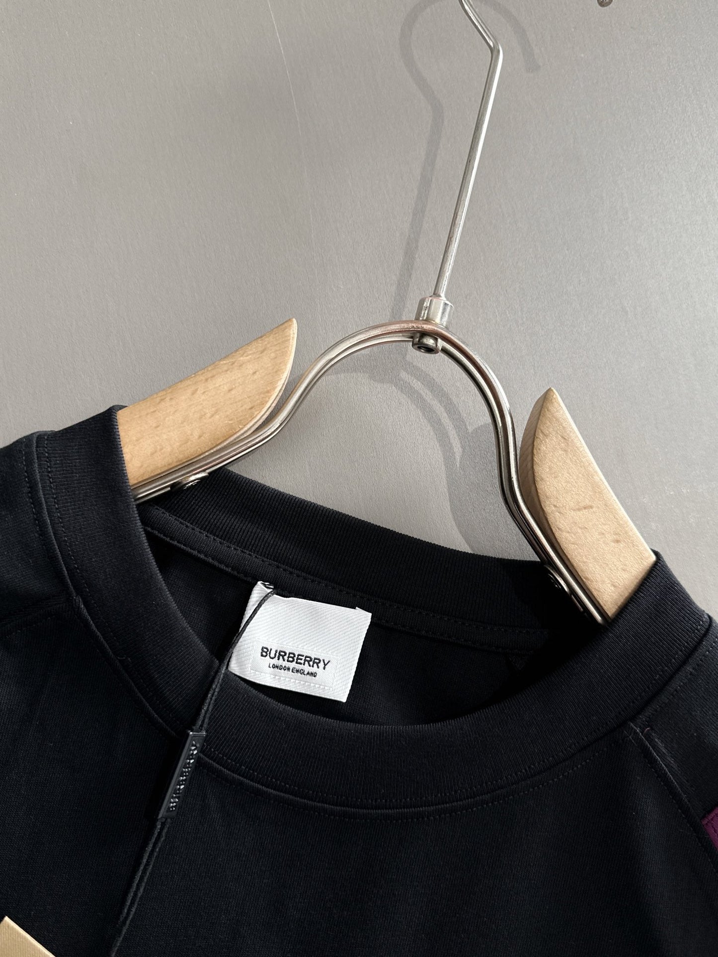 250614 New high-quality embroidered patchwork T-shirt