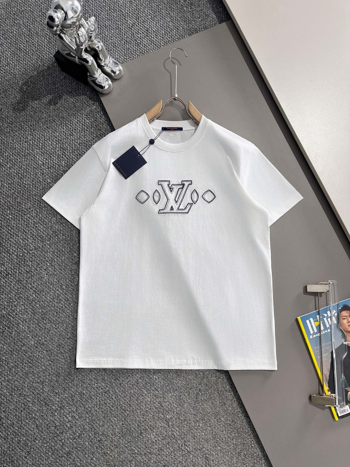 250614 New high-quality embroidered patchwork T-shirt