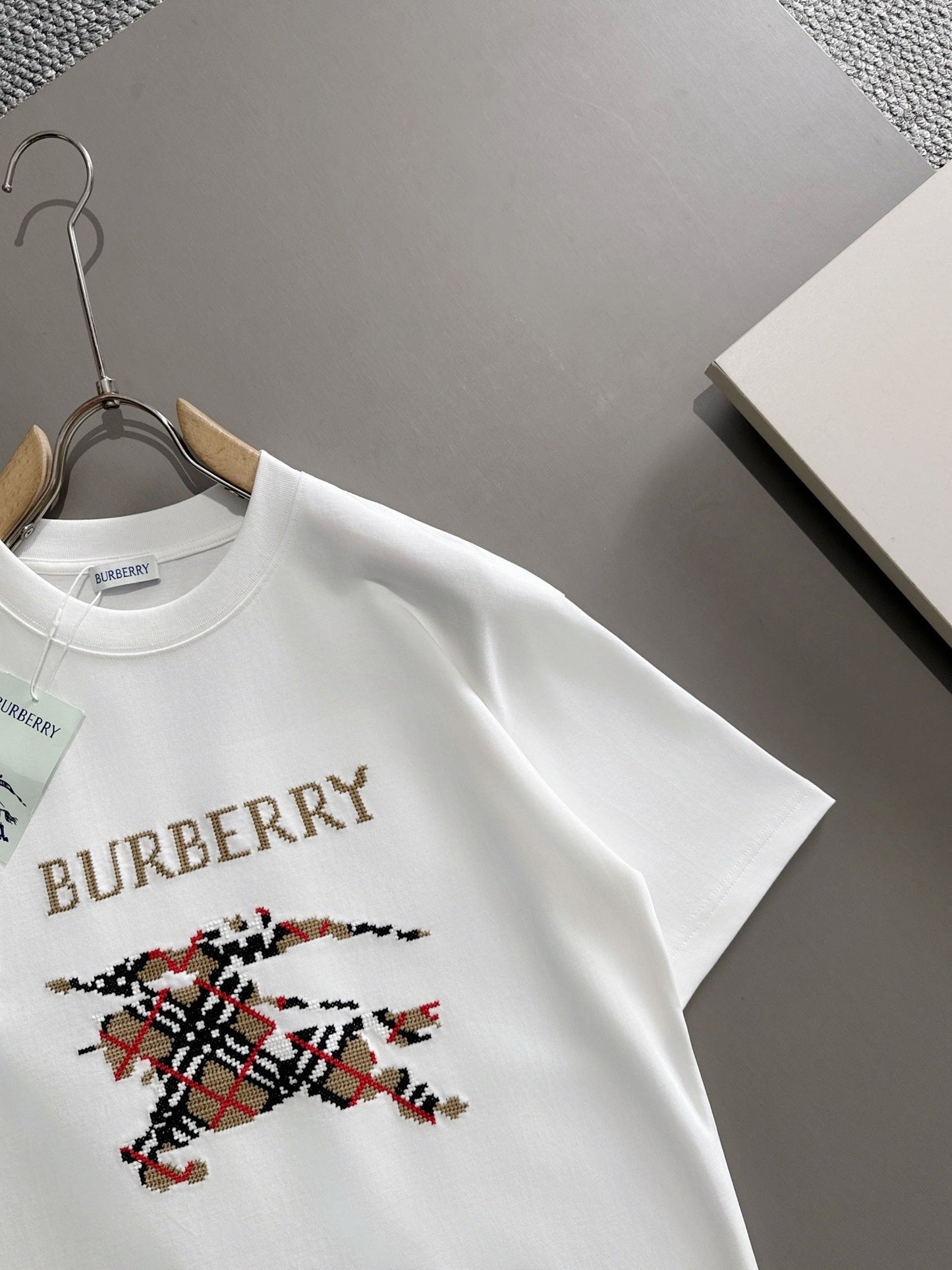 250614 New high-quality T-shirts with unique craftsmanship