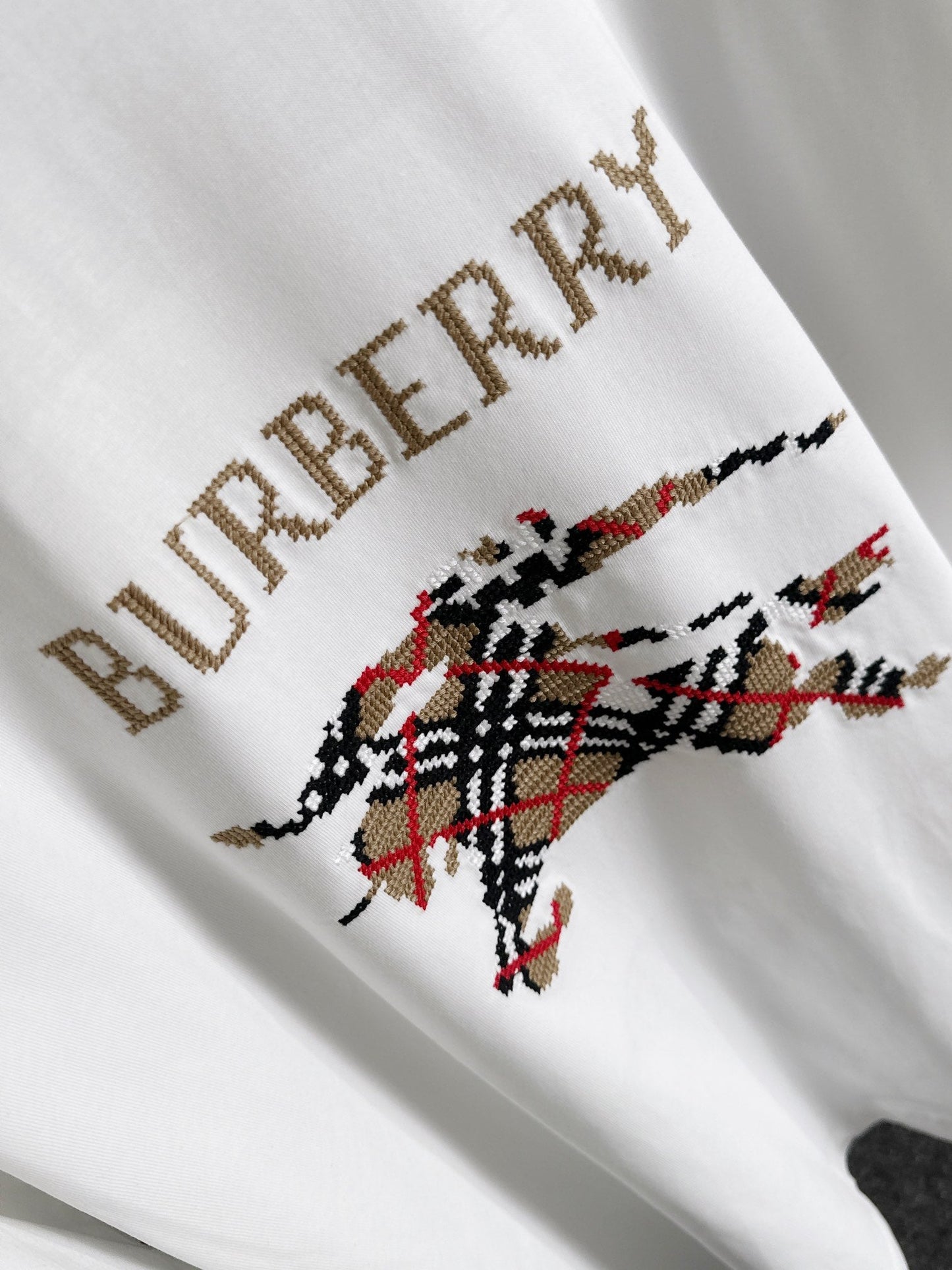 250614 New high-quality T-shirts with unique craftsmanship