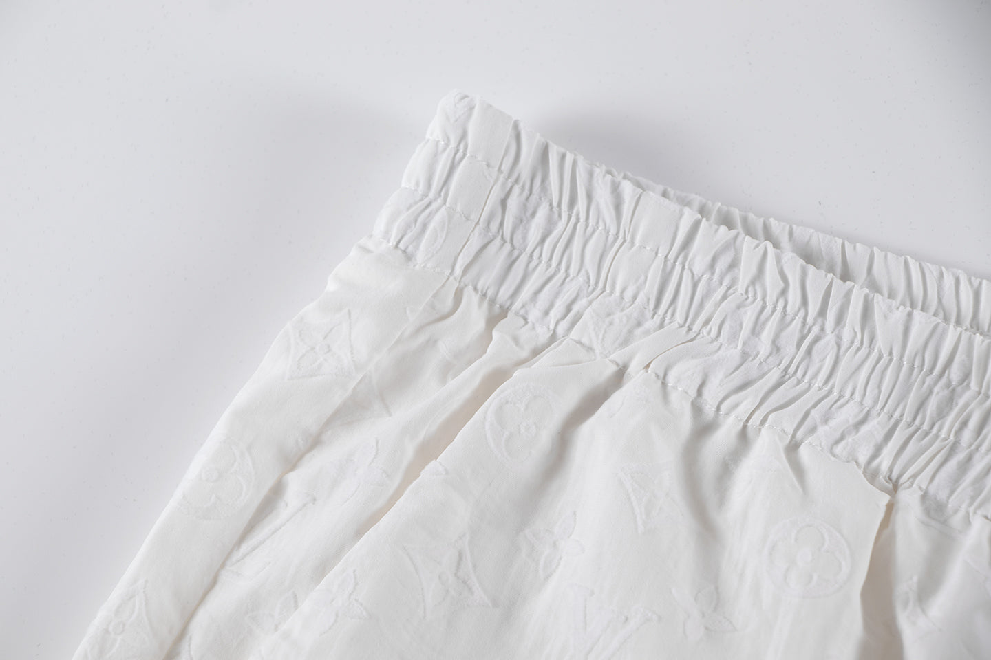 250614 New high-quality flocking pattern shorts