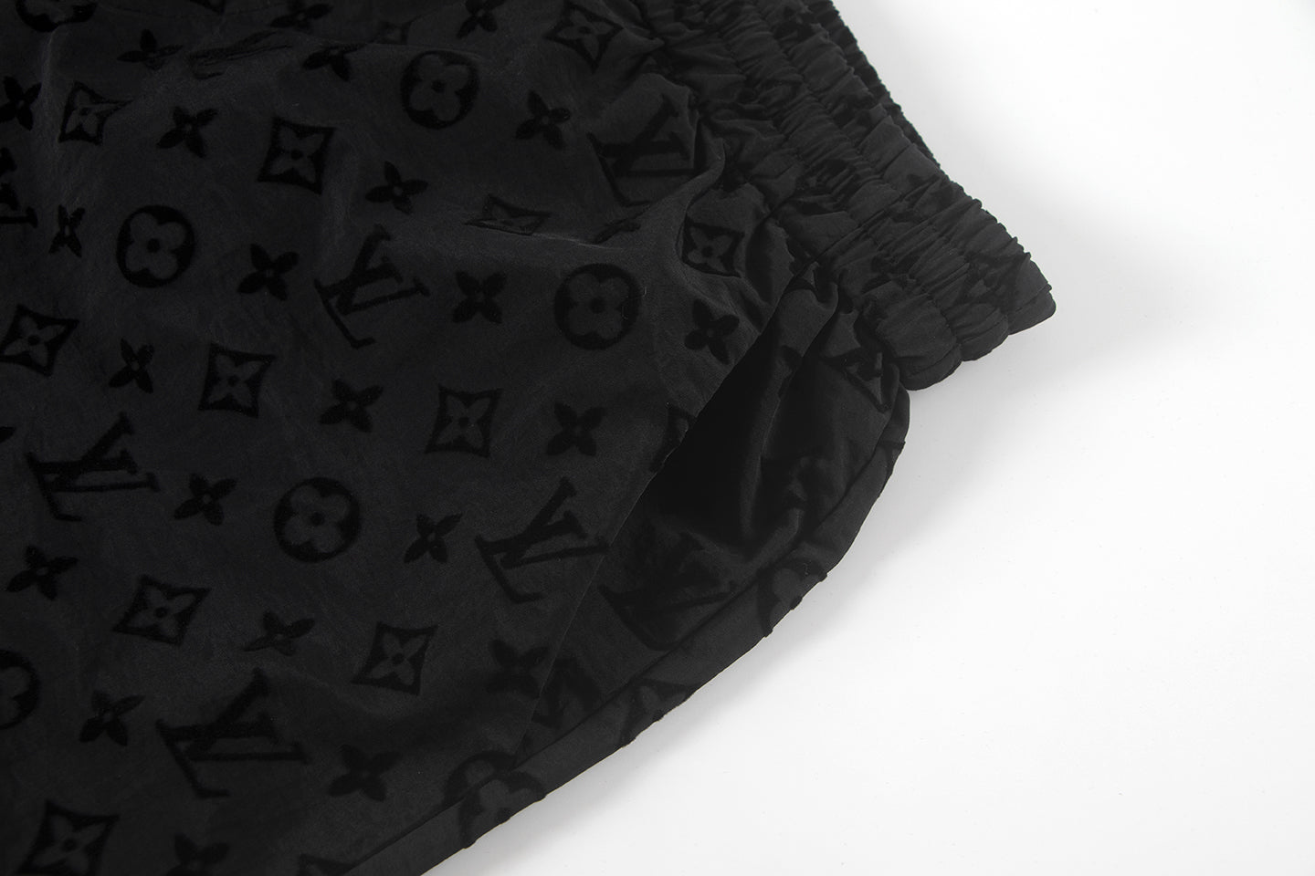 250614 New high-quality flocking pattern shorts