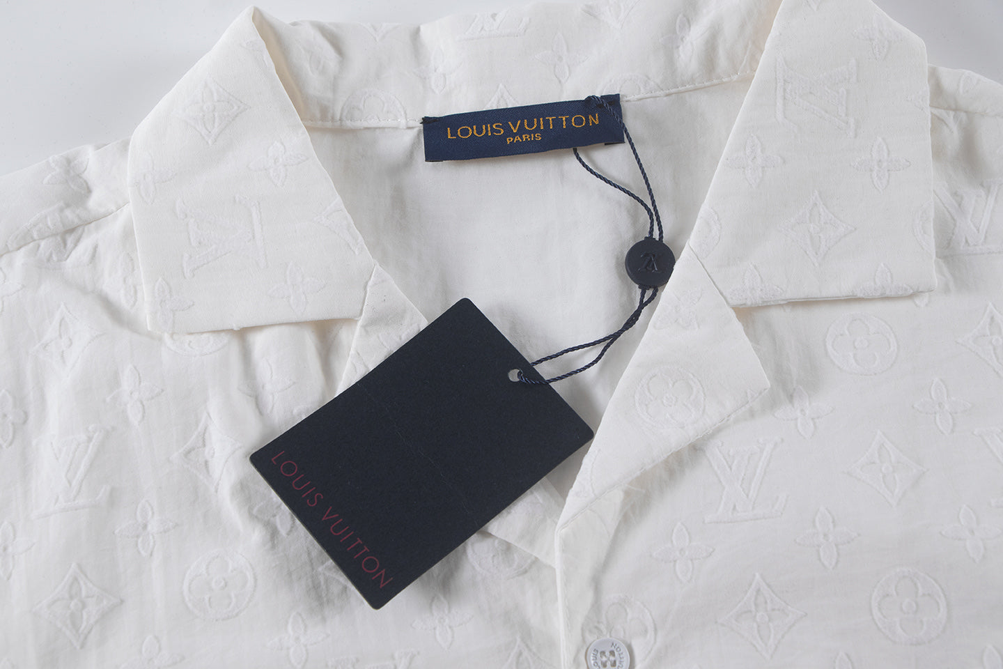 250614 New high-quality flocking patterned shirt