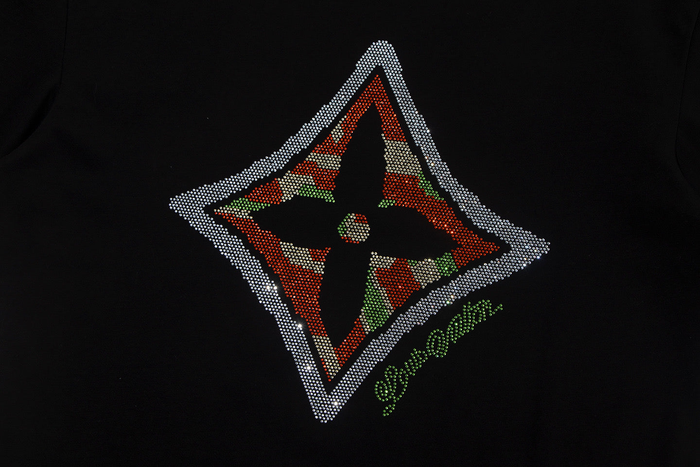 250617 New high-quality, distinctive sequined embroidered T-shirt