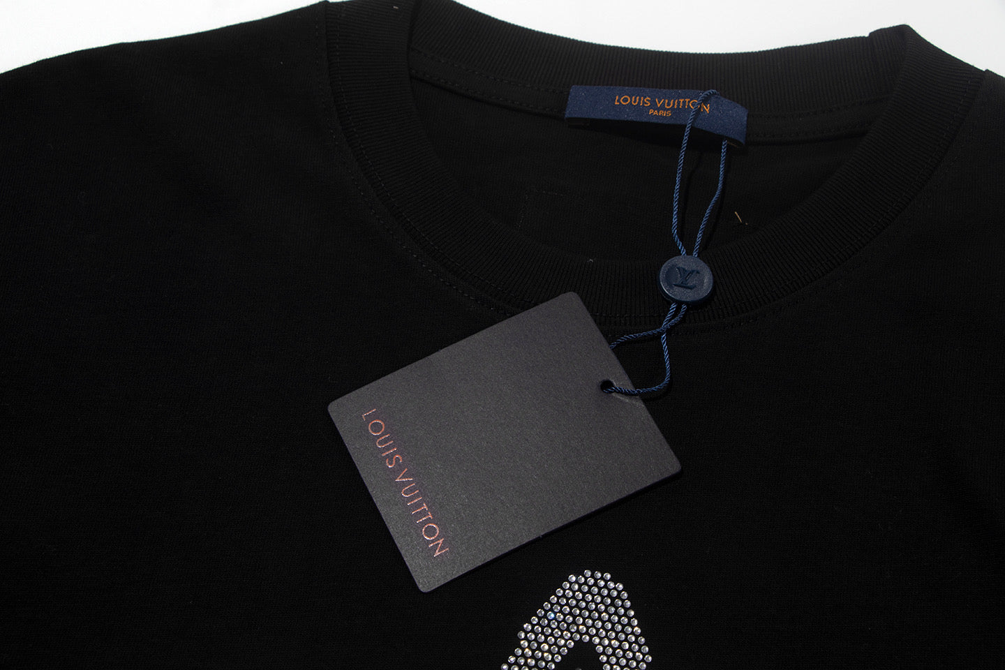 250617 New high-quality, distinctive sequined embroidered T-shirt