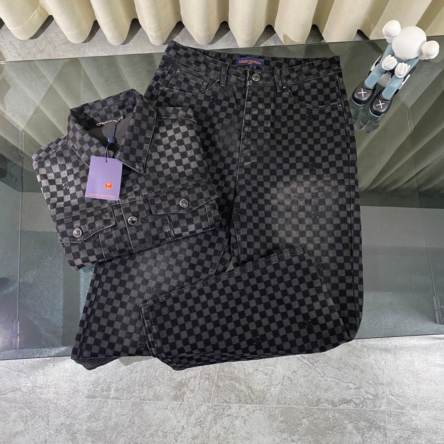 250617 New high-quality checkered jeans