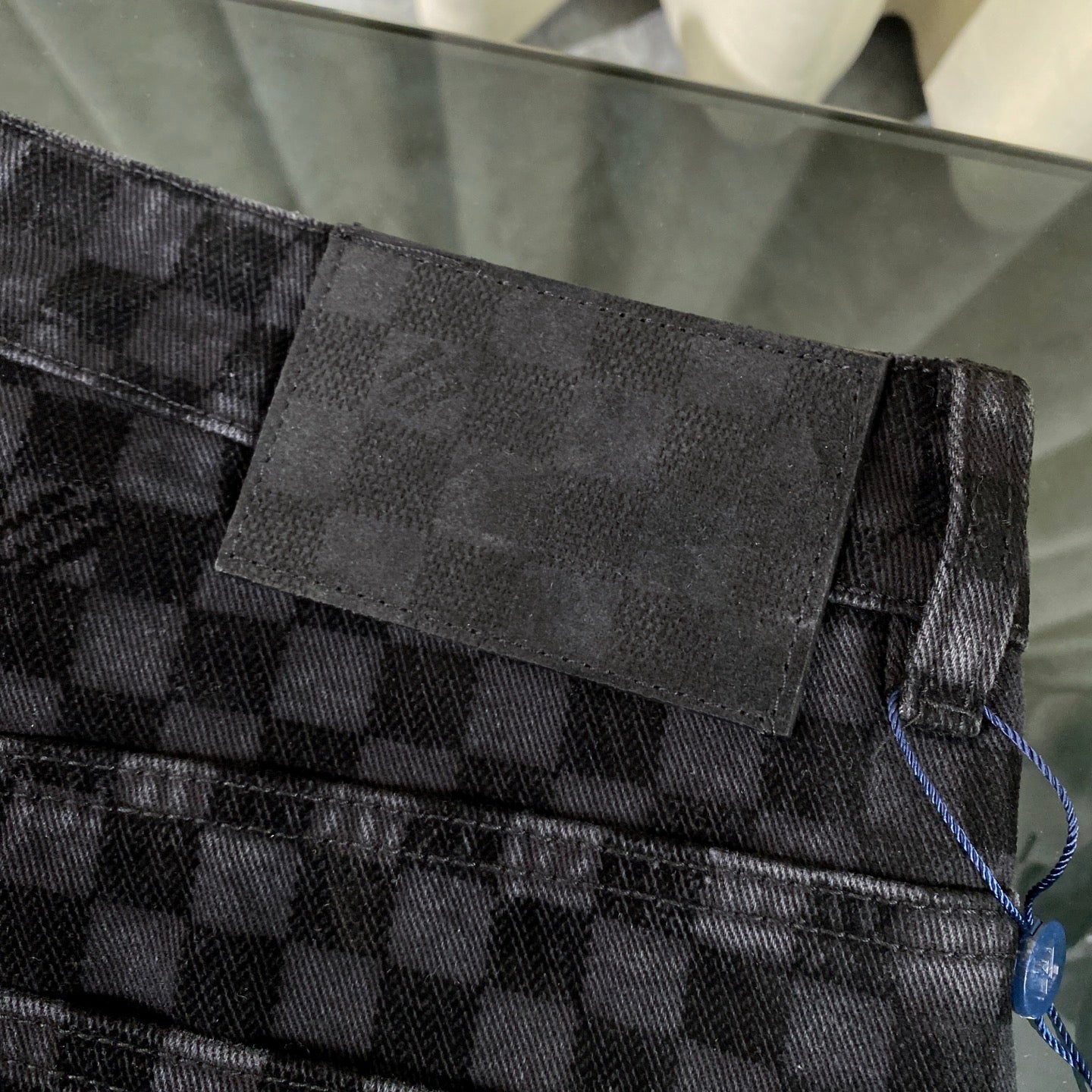 250617 New high-quality checkered jeans
