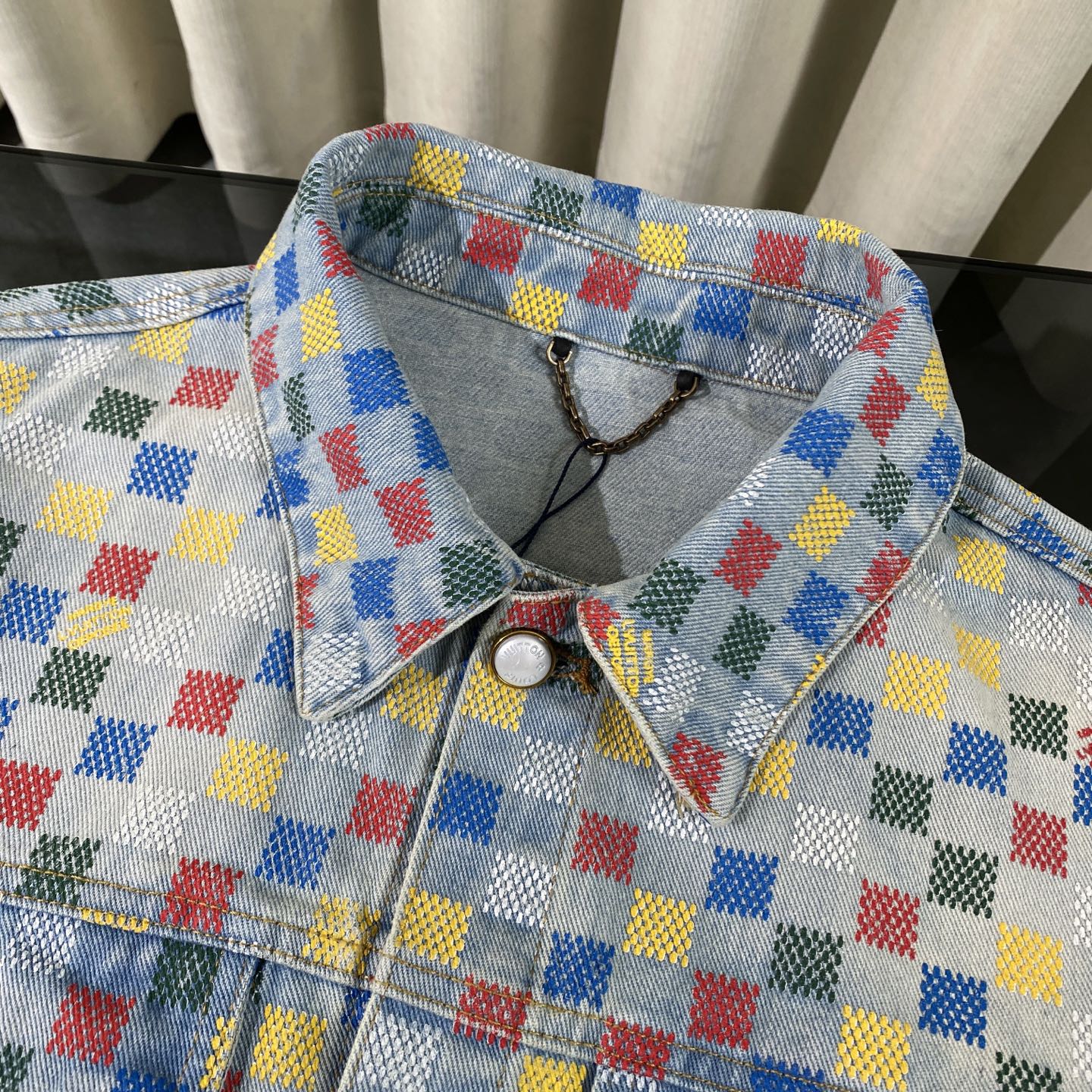 250617 New high-quality dopamine-colored pixel checkered jacket