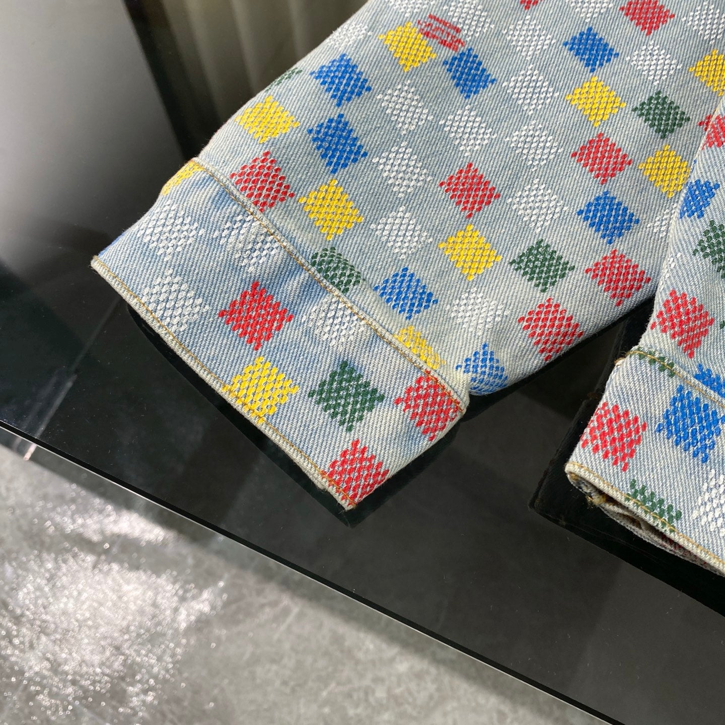 250617 New high-quality dopamine-colored pixel checkered jacket