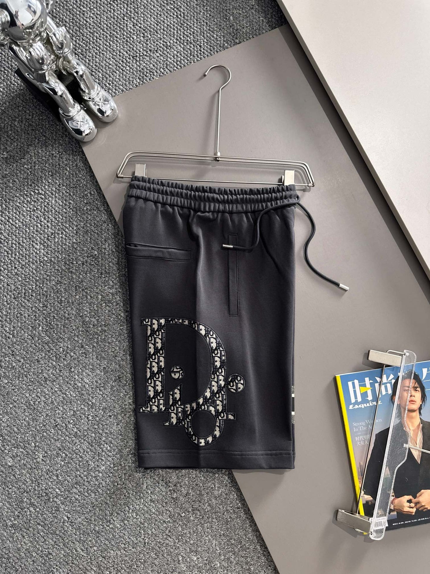 250617 New high-quality washed embroidered knitted shorts