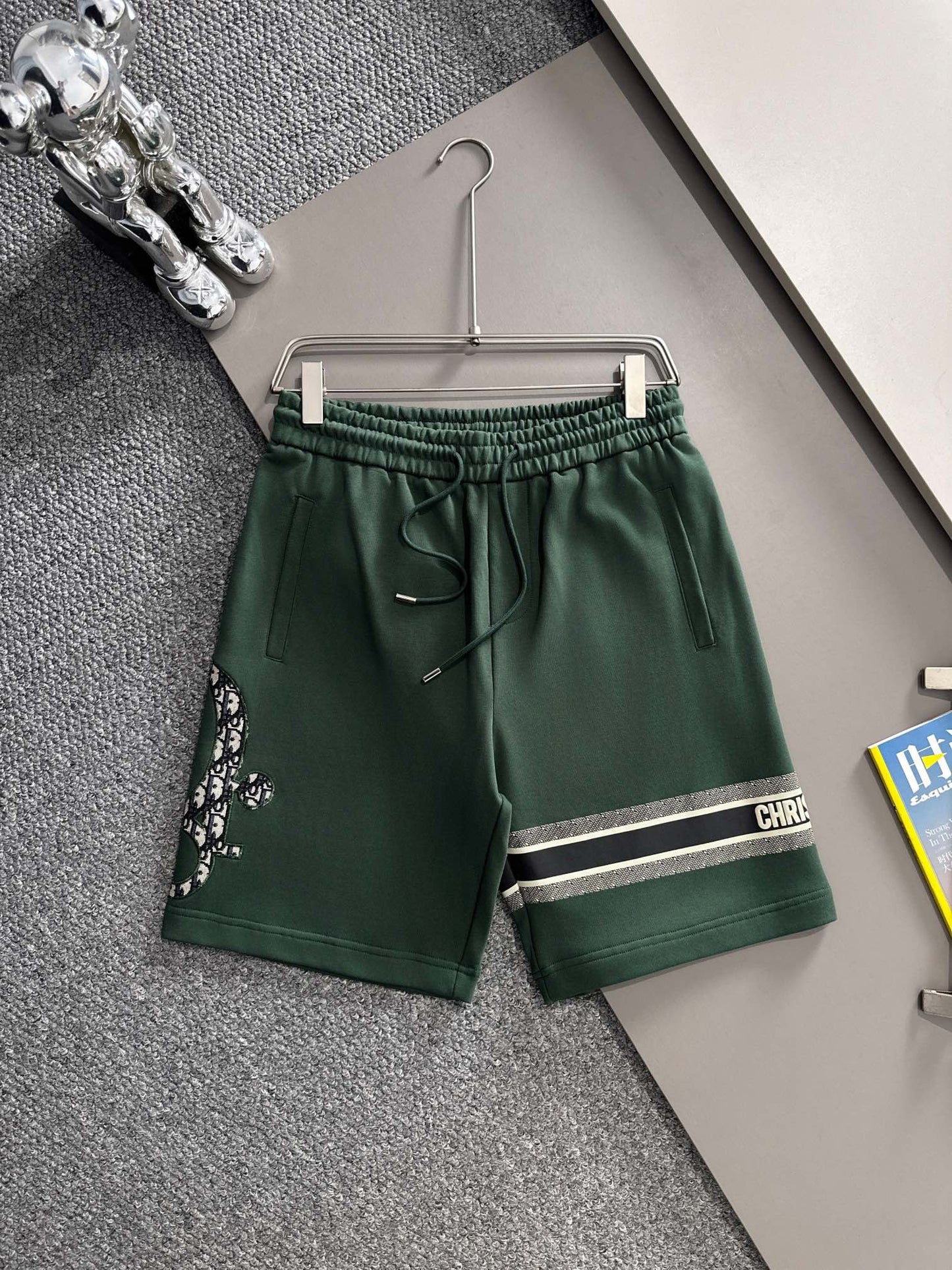 250617 New high-quality washed embroidered knitted shorts