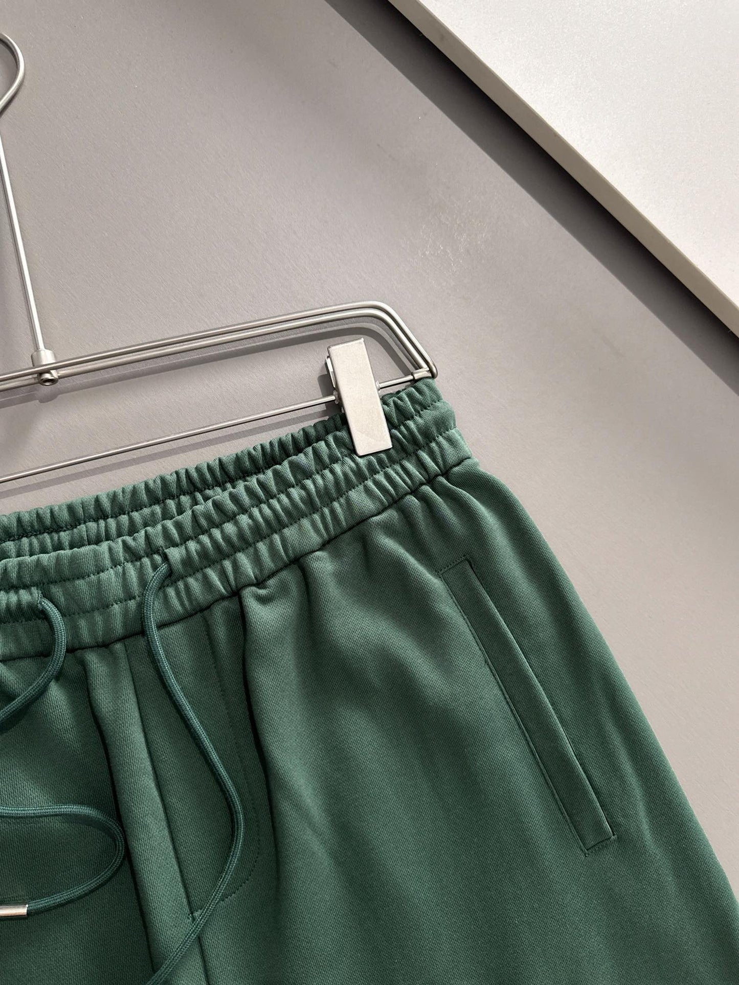 250617 New high-quality washed embroidered knitted shorts