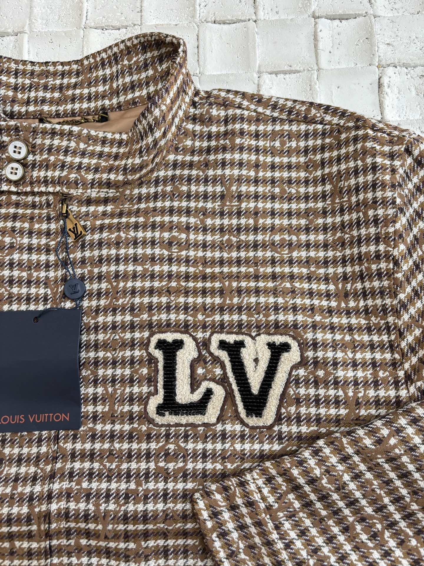 250624 New high-quality checkered beaded embroidered baseball jacket
