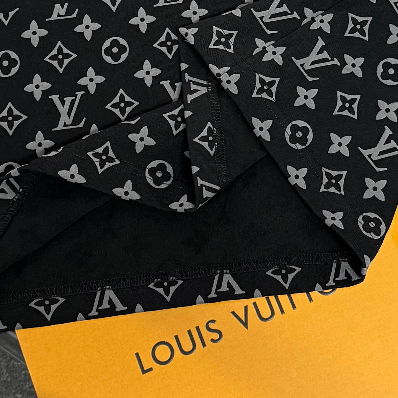 250624 New high-quality lower half printed T-shirt