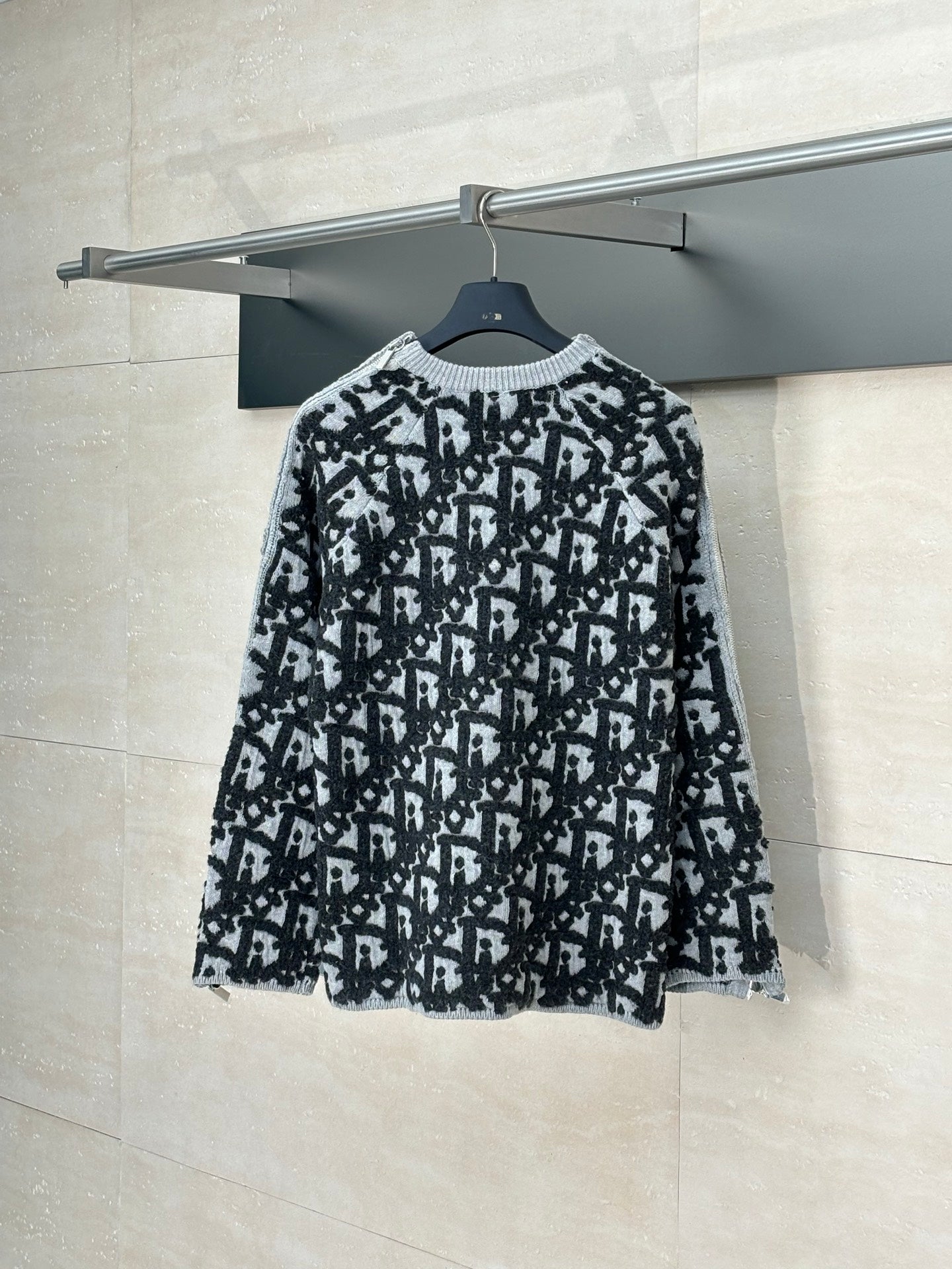 250722 A new high-quality full-print contrasting jacquard knitted pullover sweater