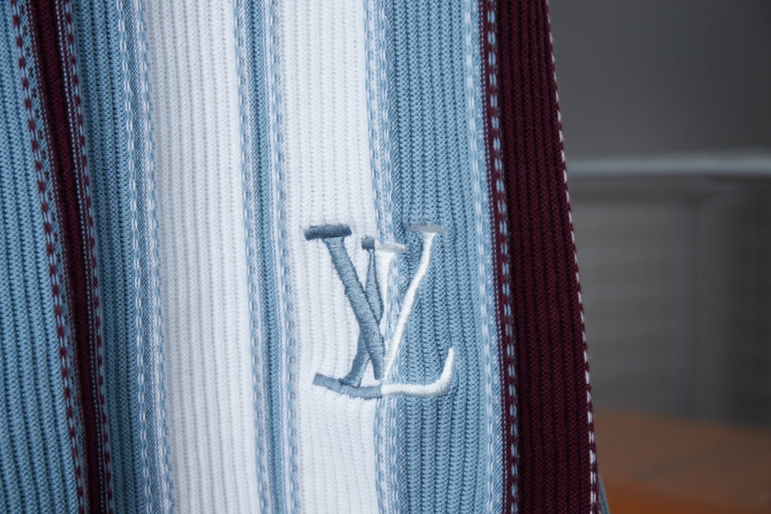 250722 New high-quality vertical crochet striped shorts