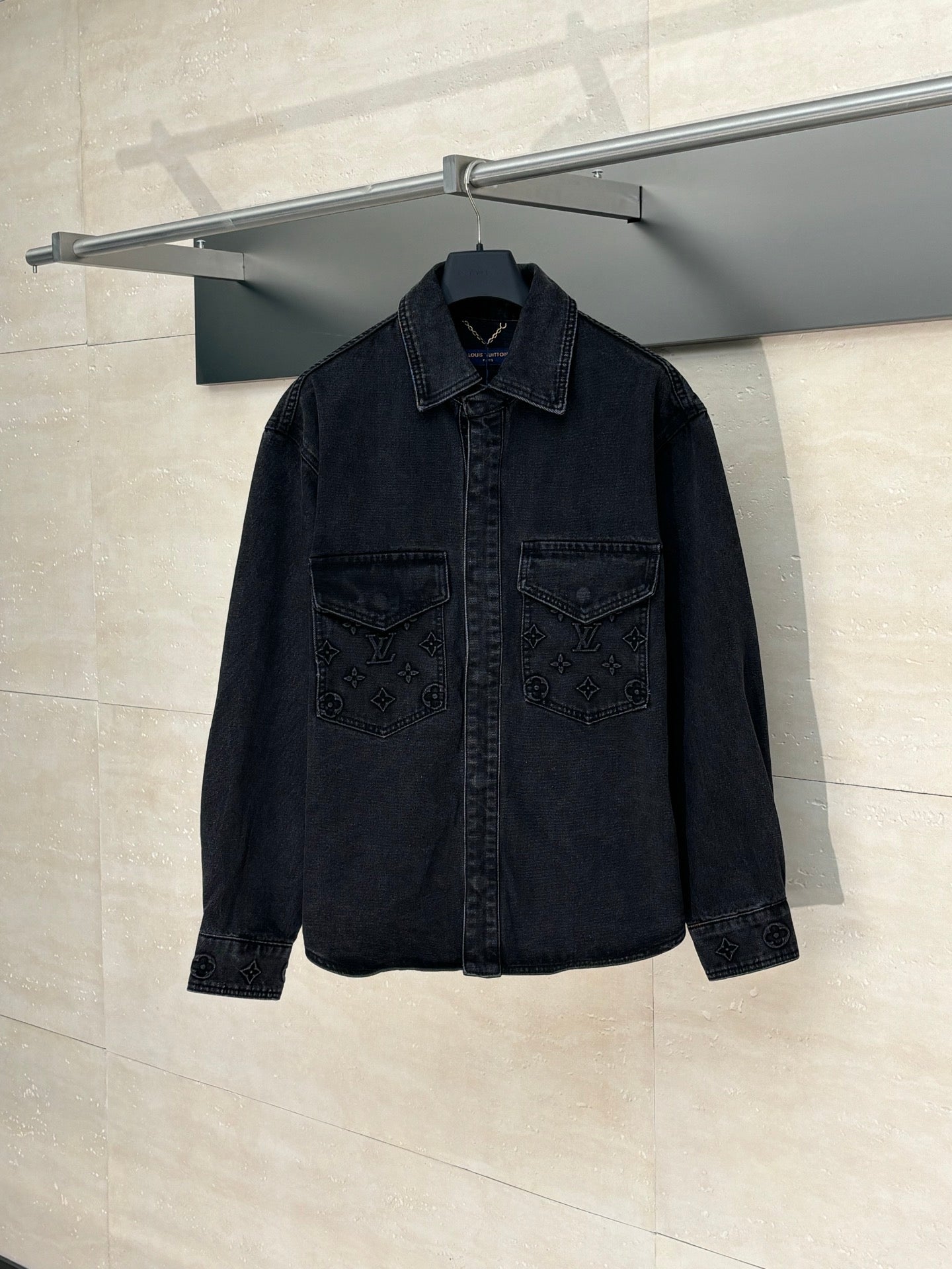 250722 New high-quality embossed denim jacket