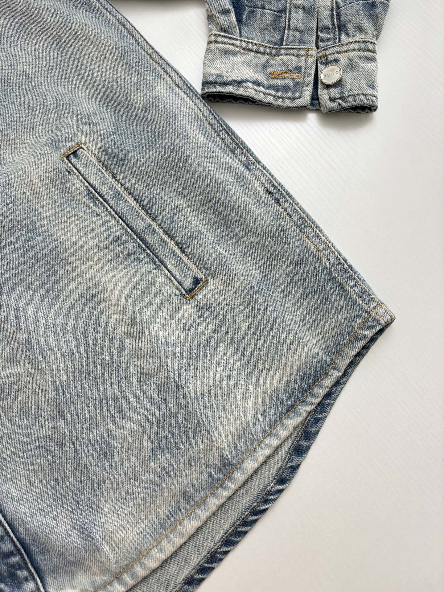 250722 New high-quality washed, aged and embossed long-sleeved denim shirt