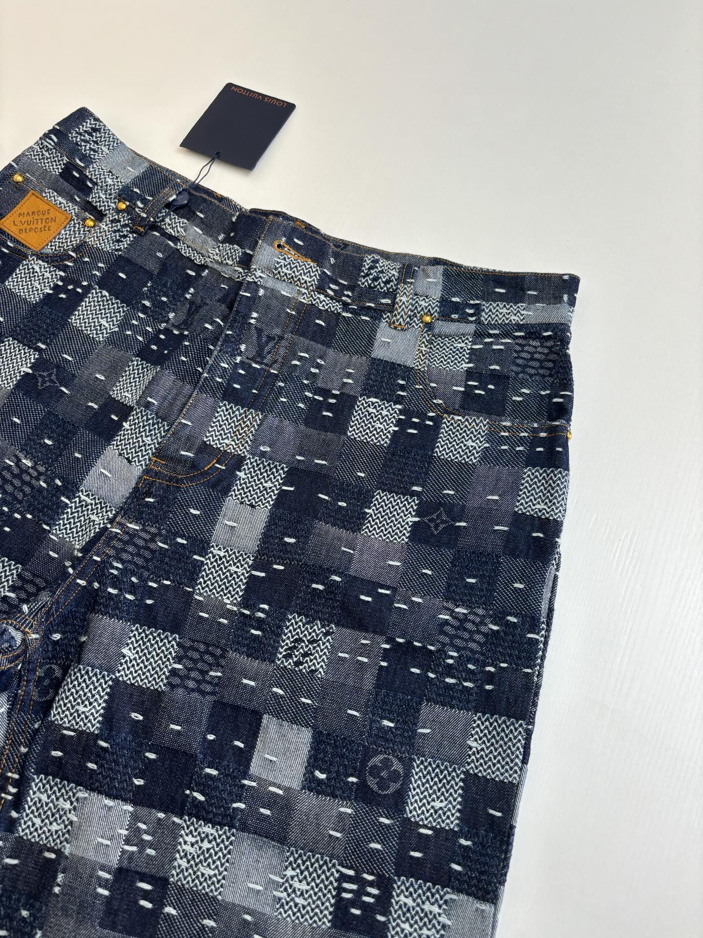 250722 New high-quality checkered tattooed denim trousers