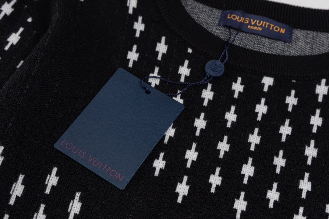250729 New high-quality checkered couple round-neck sweaters