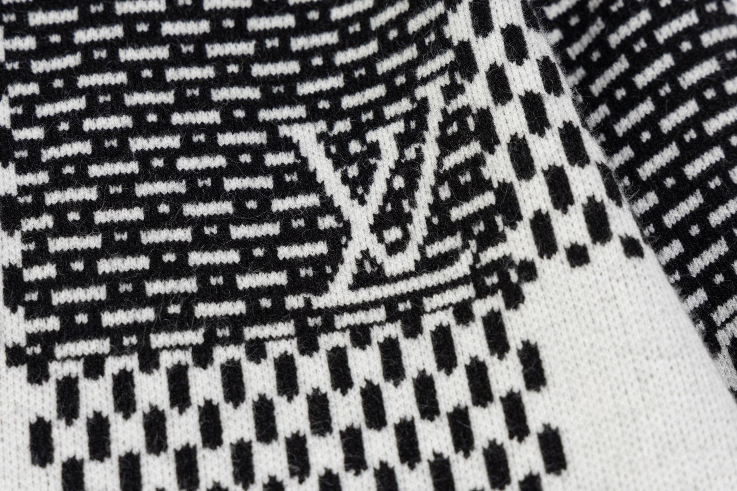 250729 New high-quality and high-density knitted sweater