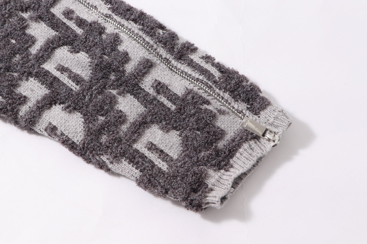 250729 New high-quality three-dimensional jacquard zipper round-neck sweater