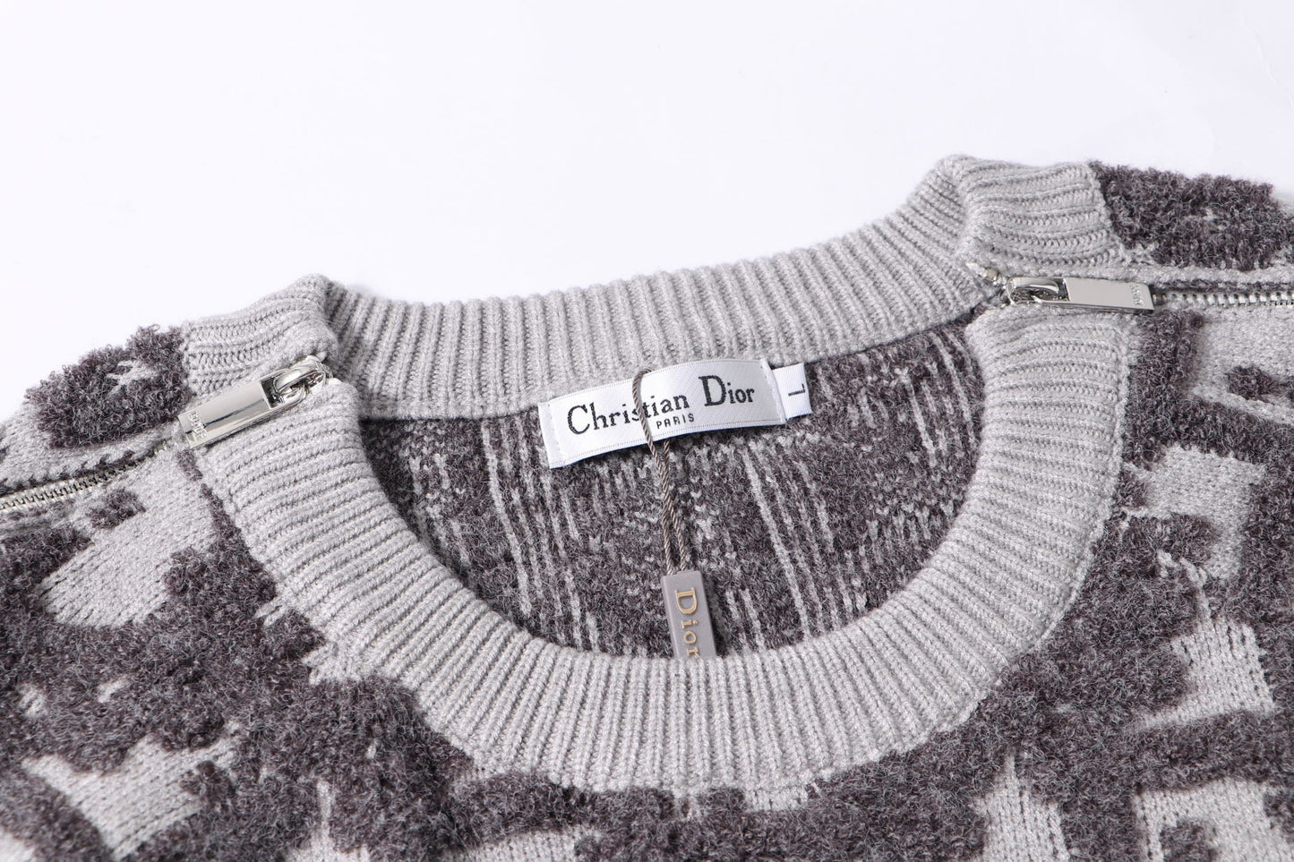 250729 New high-quality three-dimensional jacquard zipper round-neck sweater
