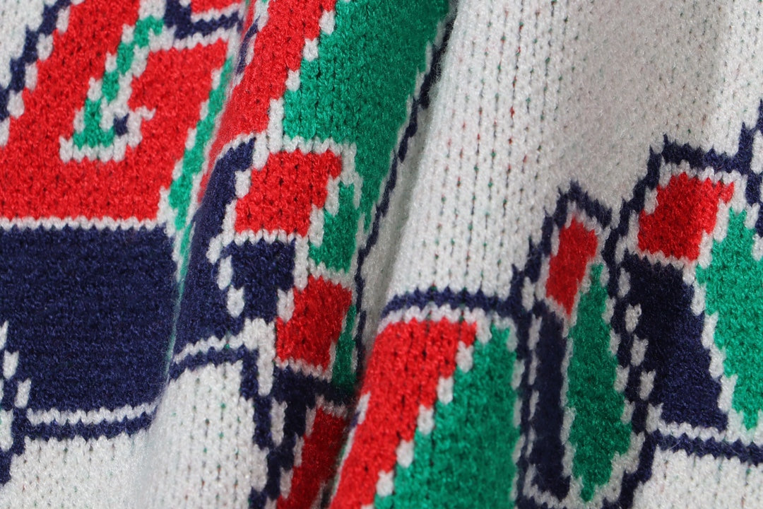250729 A new full-printed jacquard striped round-neck sweater