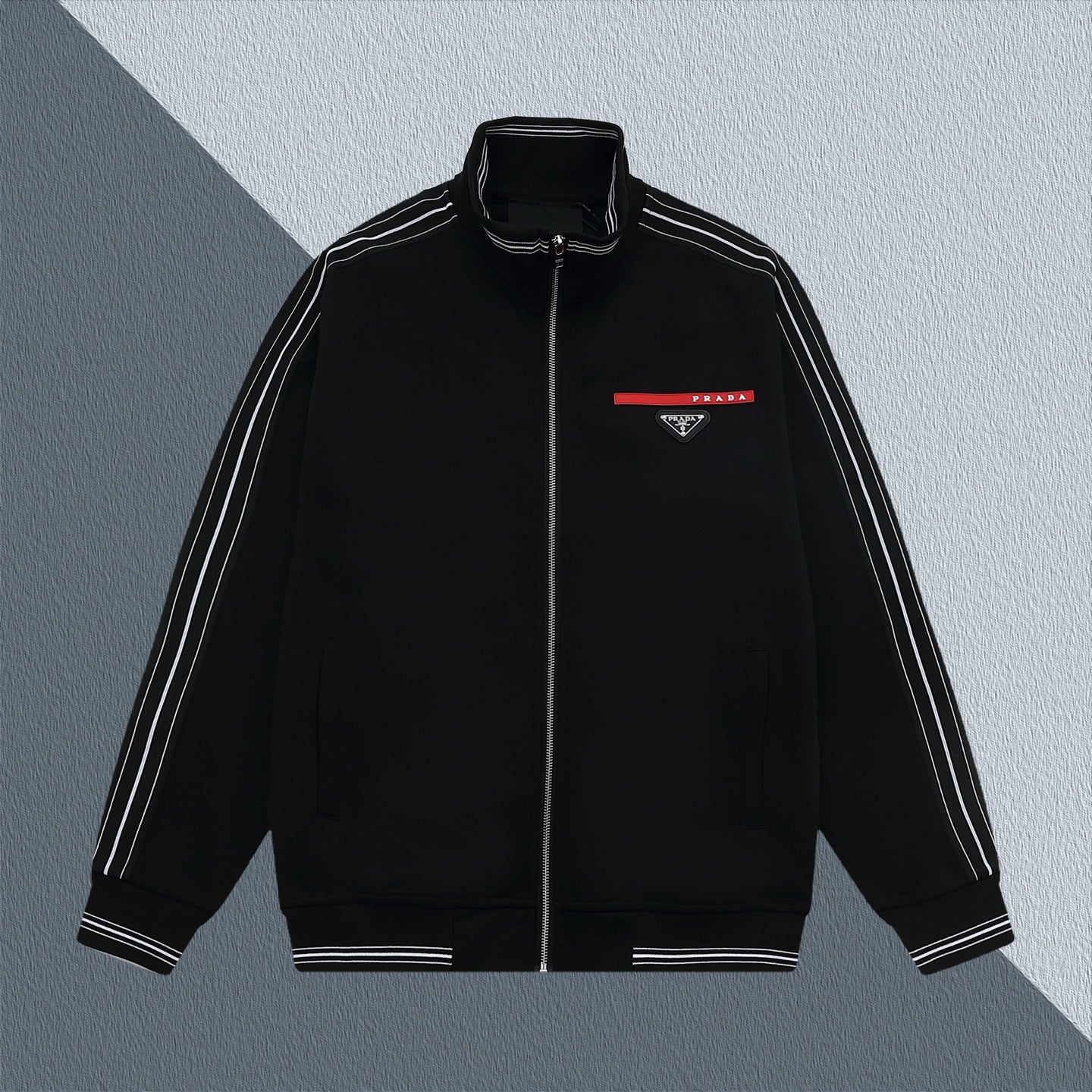 250808 New high-quality zipper pocket triangular label coat jacket