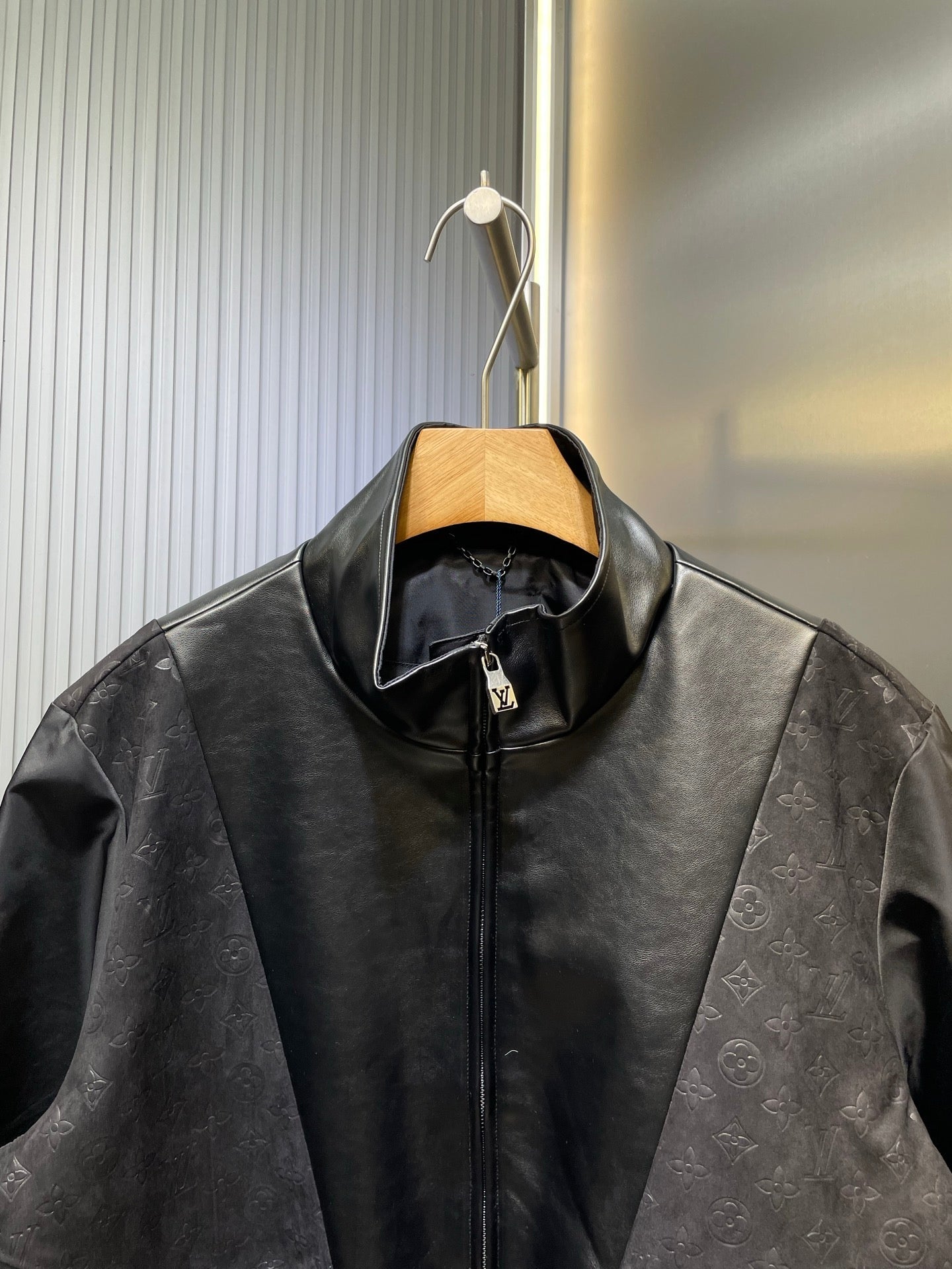 250808 A new high-quality patchwork leather jacquard jacket