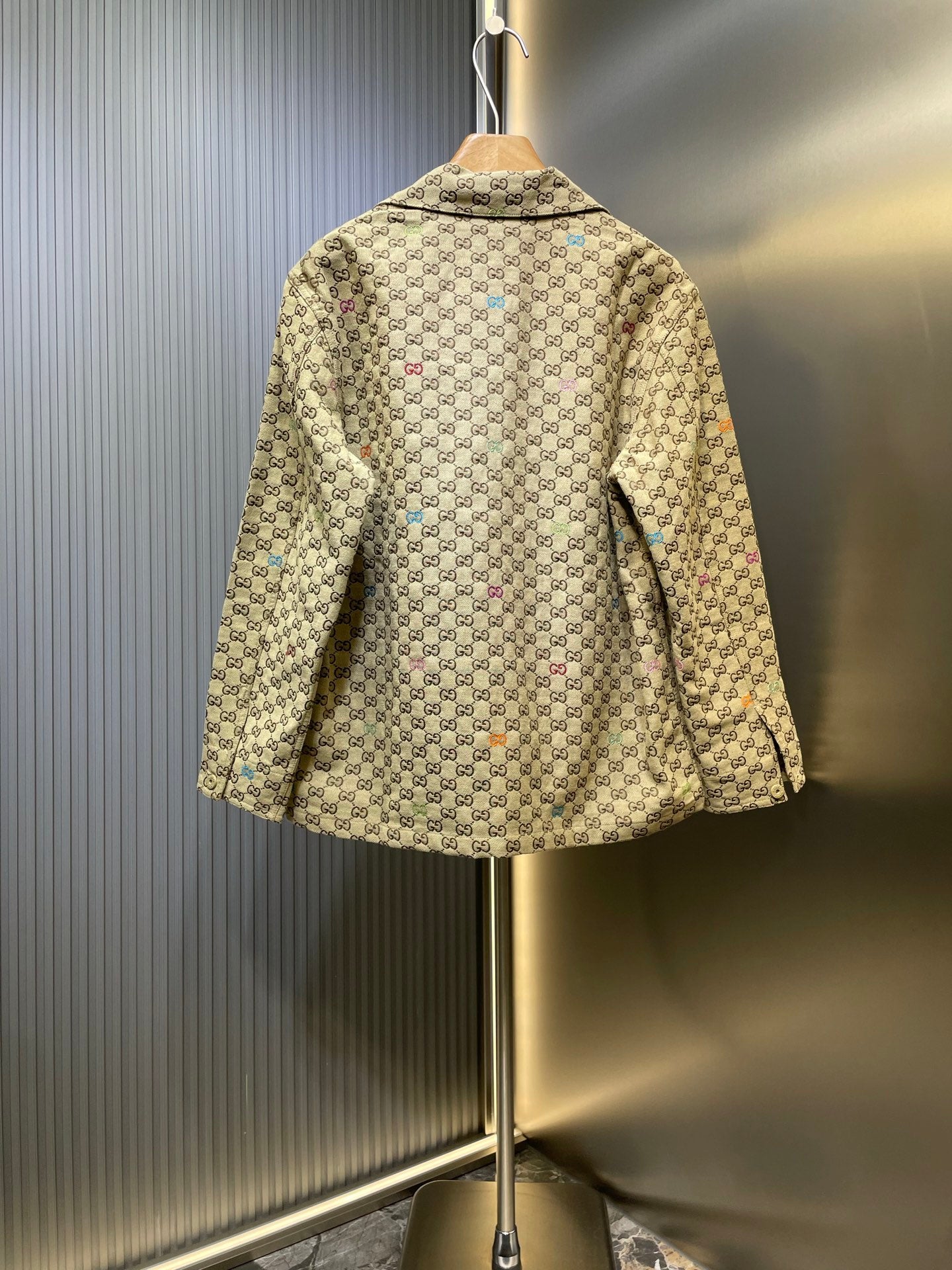 250808 A new high-quality jacquard fully printed and decorated colorful jacket