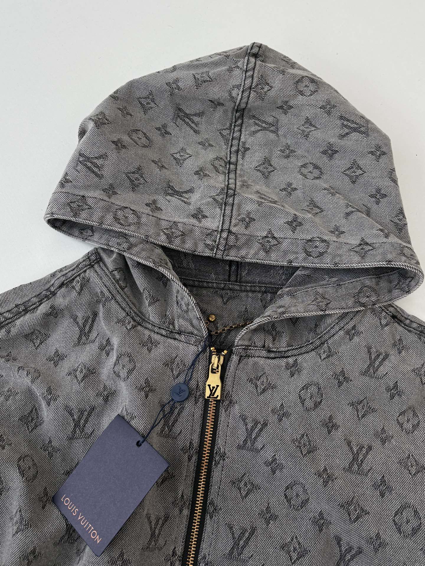 250808 A new high-quality heavy-duty jacquard denim hooded jacket
