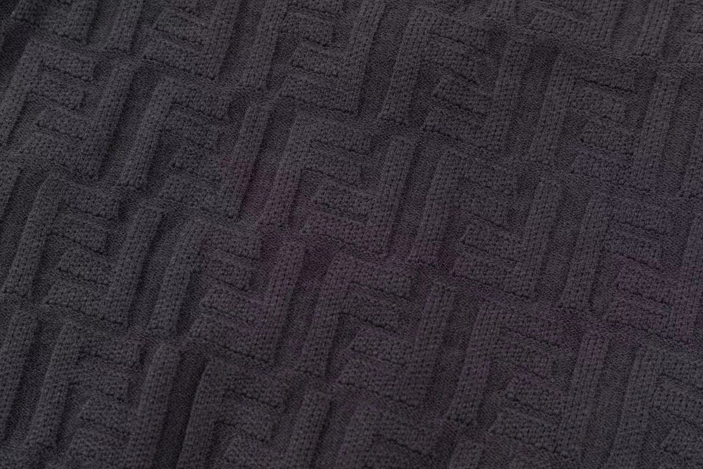 250808 A new high-quality jacquard stand-up collar sweater with distinct concave and convex patterns