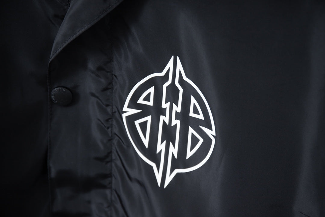 250808 New high-quality metal-style tower night view waterproof jacket