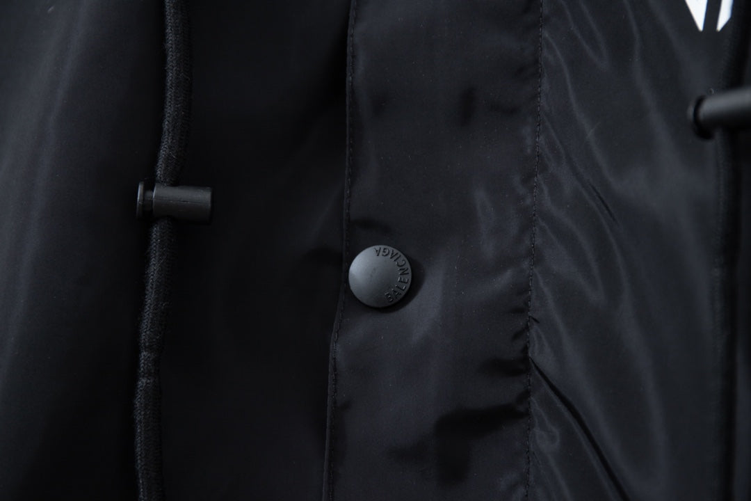250808 New high-quality metal-style tower night view waterproof jacket