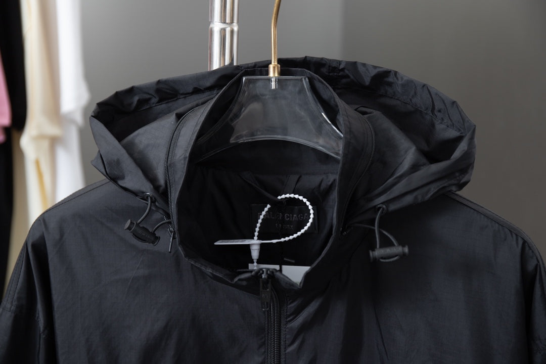 250808 New high-quality dark-checked reflective semi-zipper windbreaker jacket