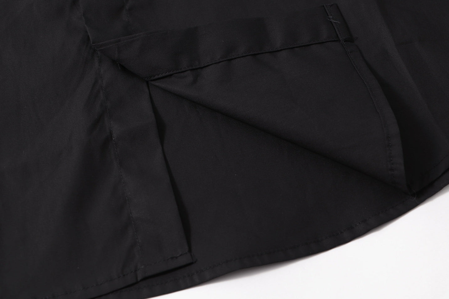 250808 A new high-quality, simple and versatile pocket letter long-sleeved shirt