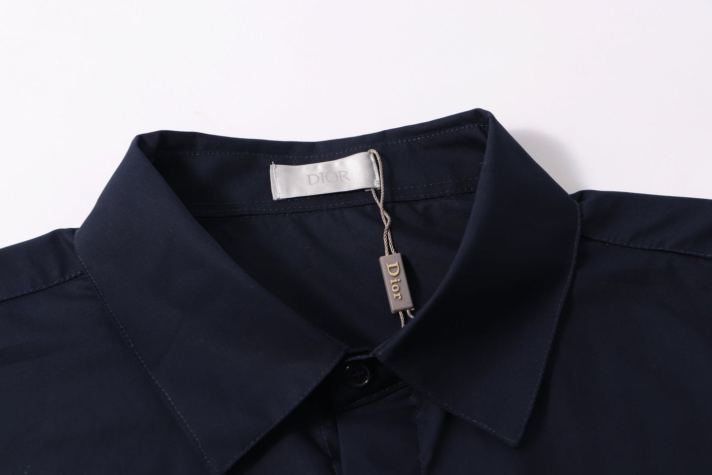 250808 A new high-quality, simple and versatile pocket letter long-sleeved shirt