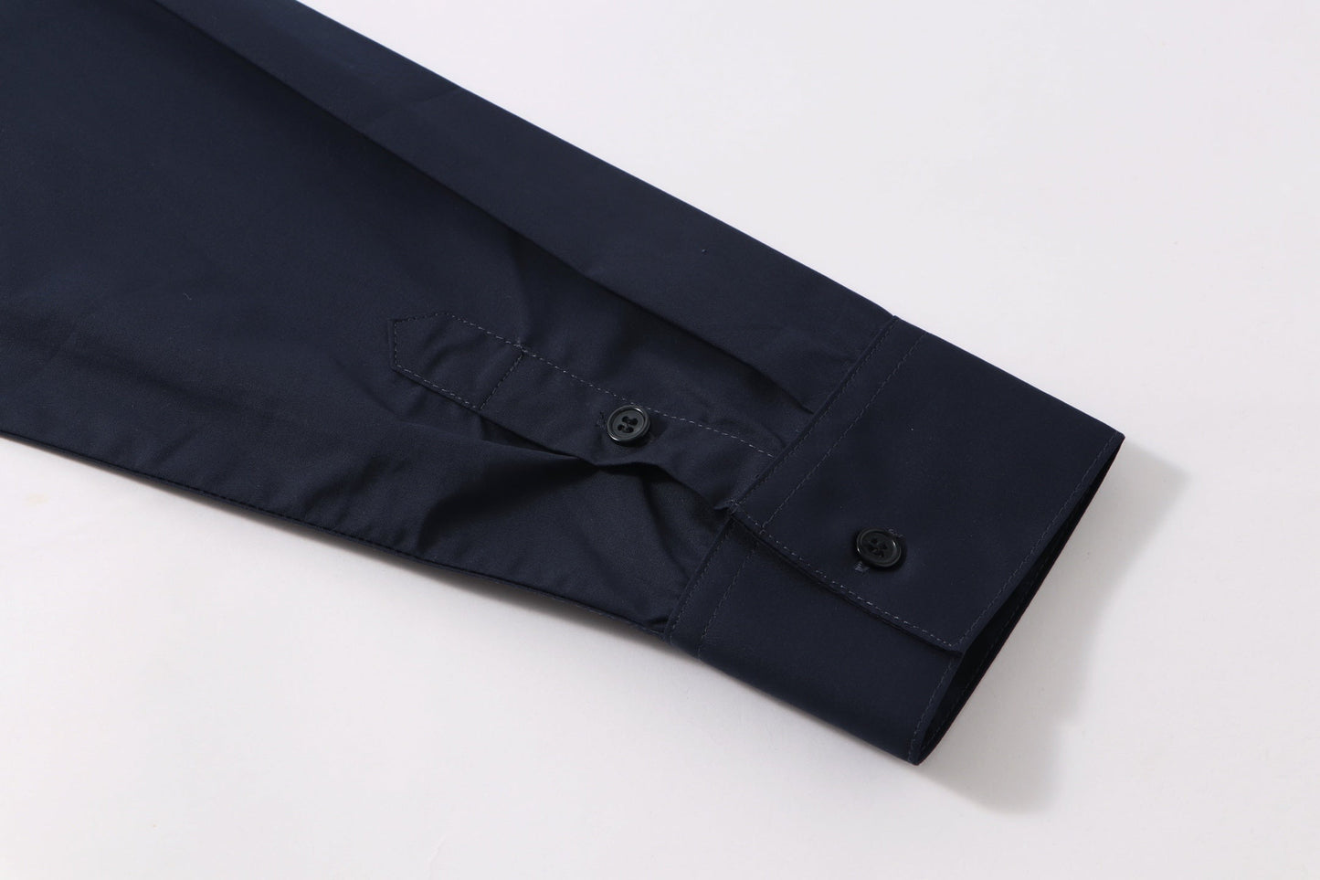 250808 A new high-quality, simple and versatile pocket letter long-sleeved shirt