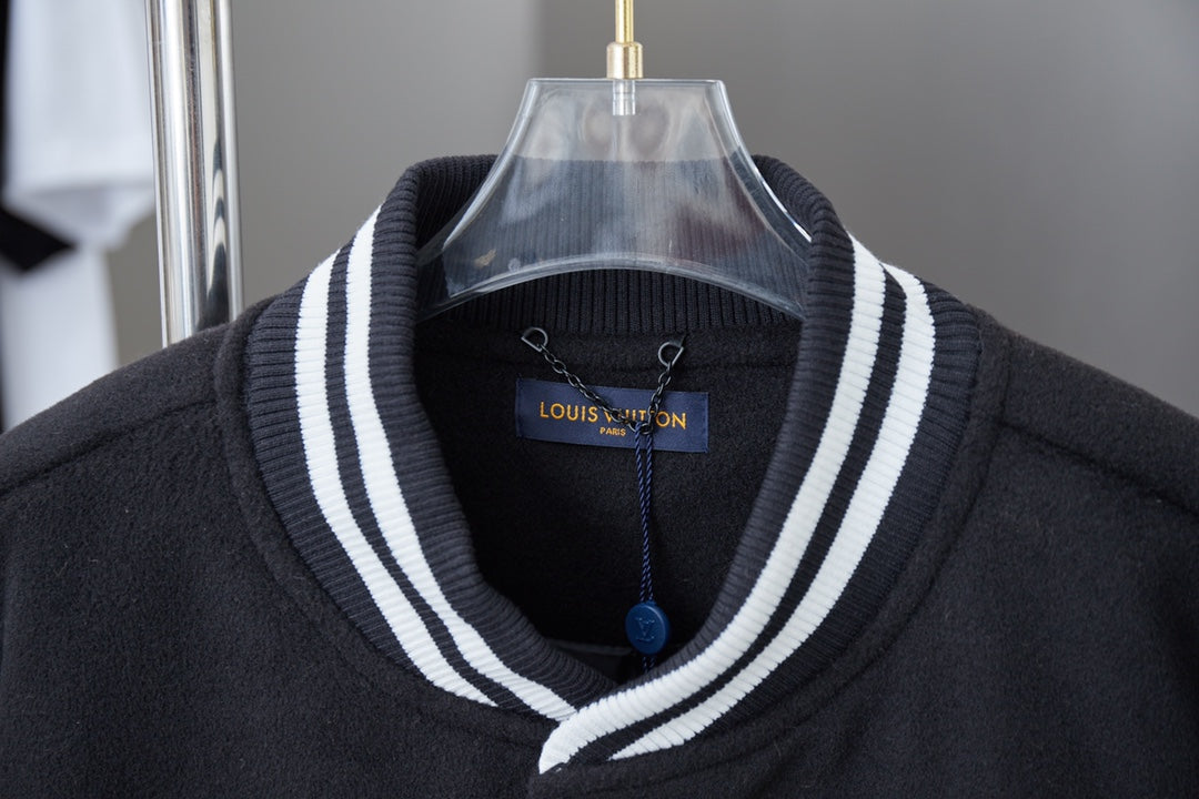 250808 New high-quality perforated rhinestone patchwork sleeve baseball jacket