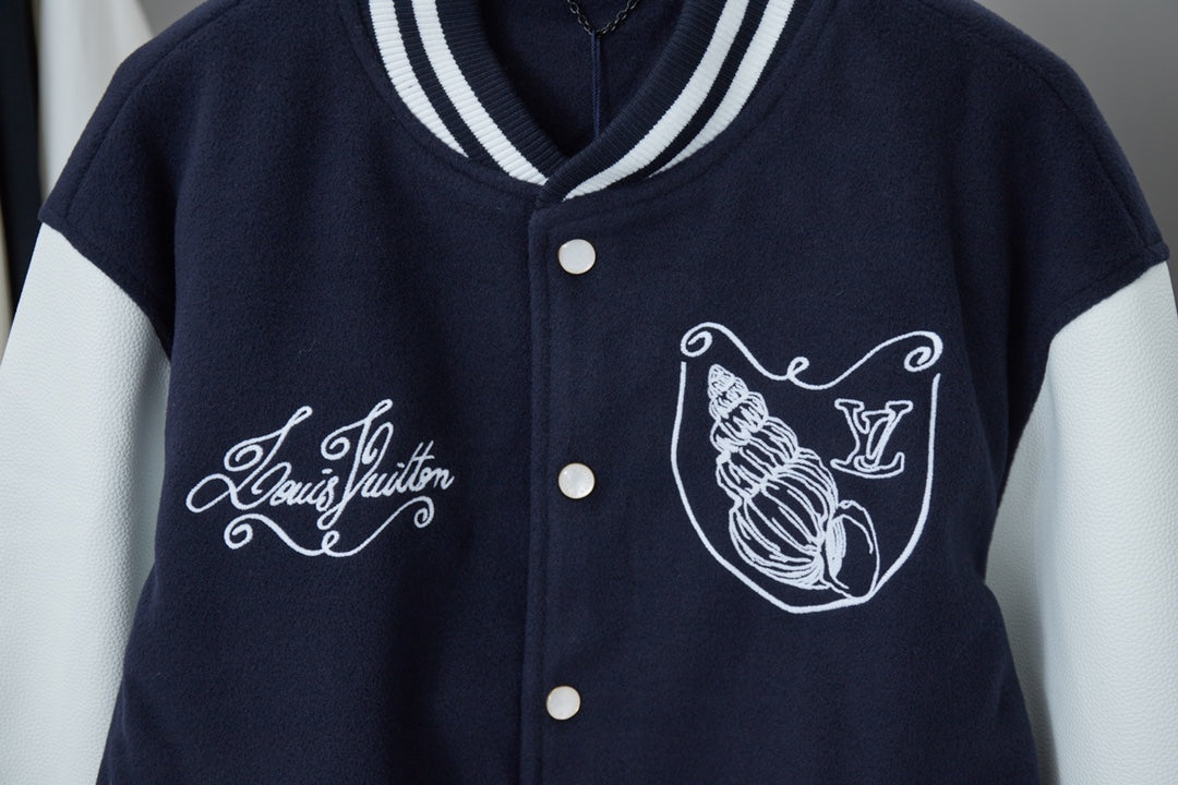 250808 New high-quality tweed and conch embroidery patchwork sleeve baseball jacket